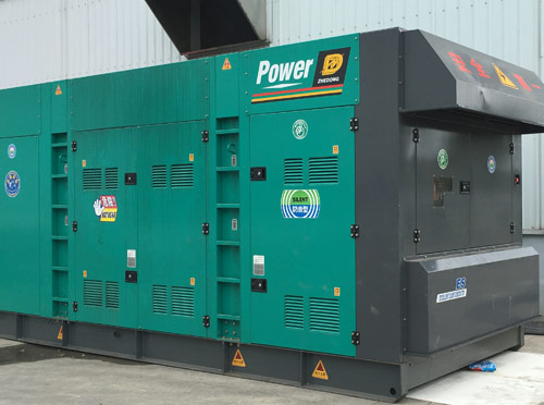 辰溪升级发电机组的过程中需要注意哪些安全事项？